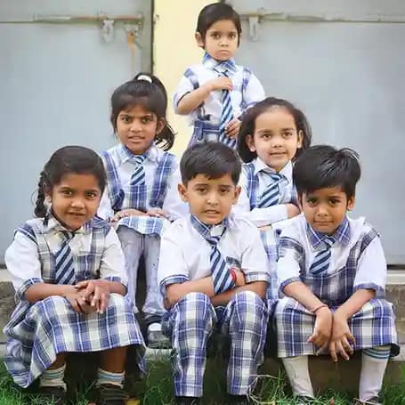 Best School in Aliganj Lucknow: Aliganj Montessori School