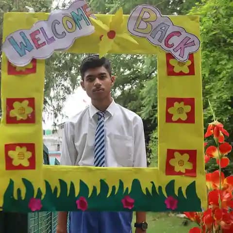 Best Class 9 School in Lucknow—Aliganj Montessori School