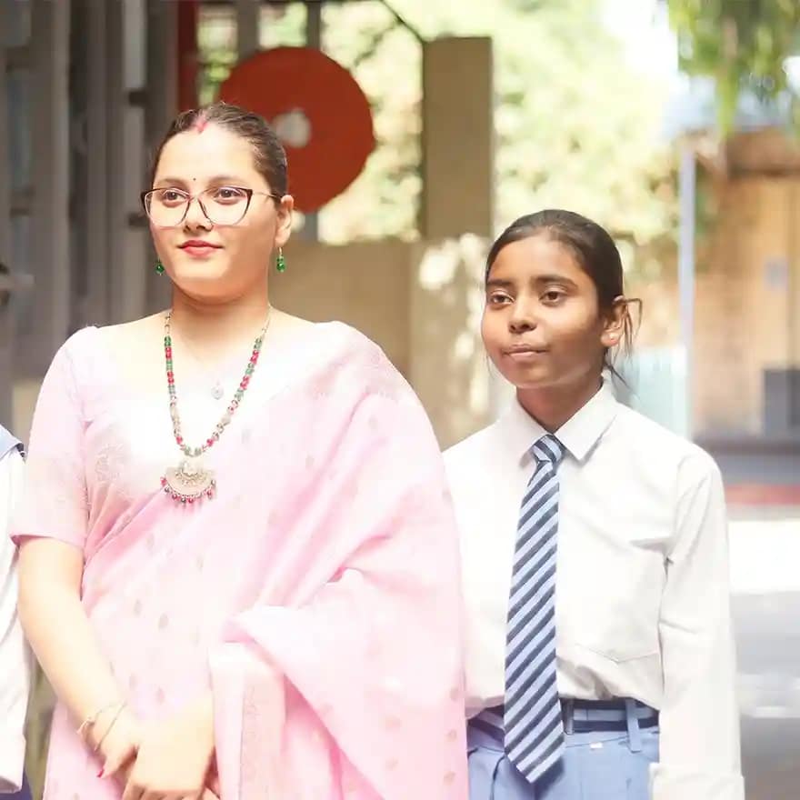 Best School in Lucknow: Aliganj Montessori School